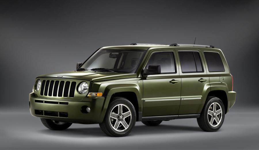  Jeep Patriot 2009 года  (фото 15 из 21)